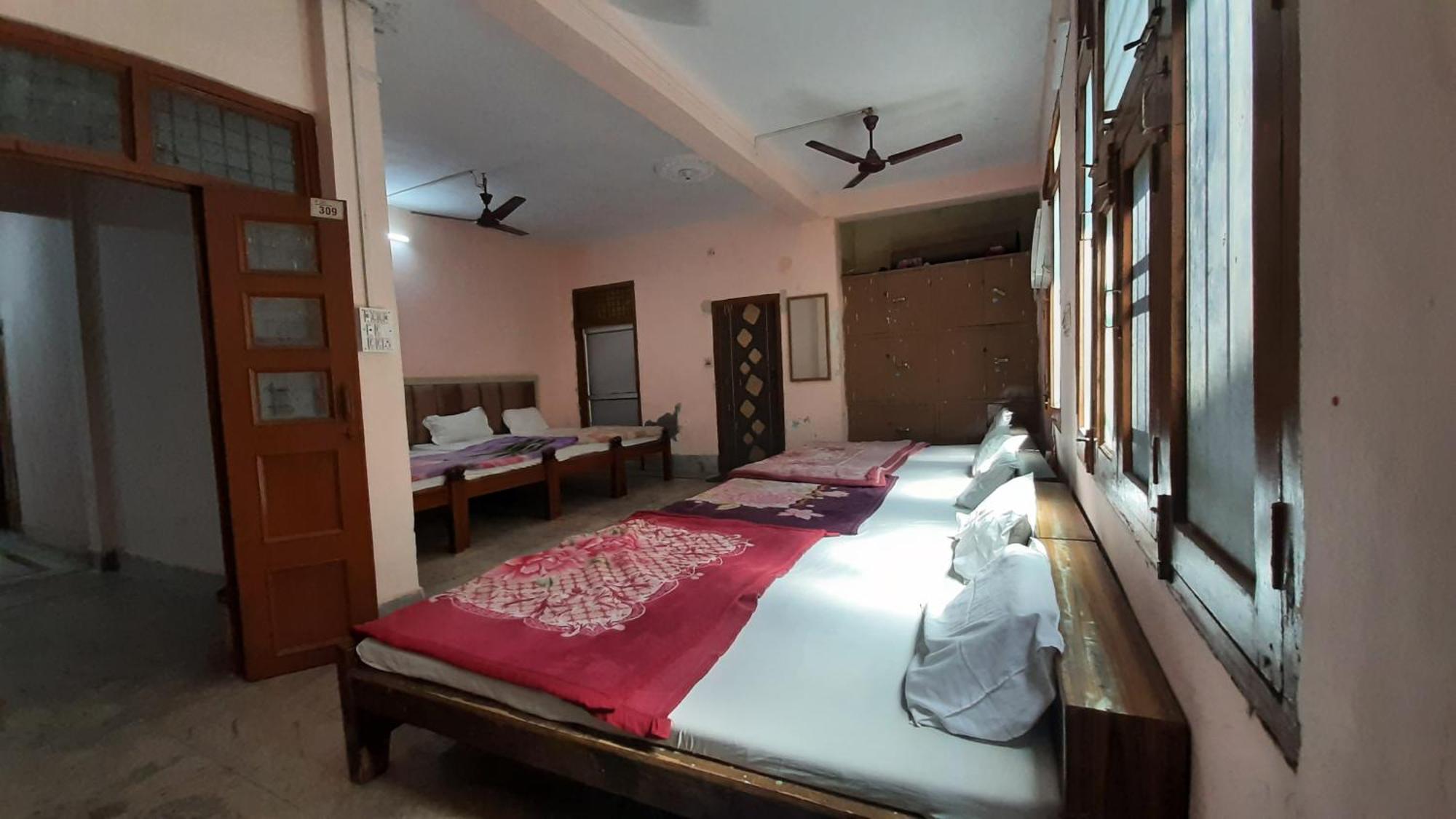 Subhadra Guest House Mathura Rom bilde
