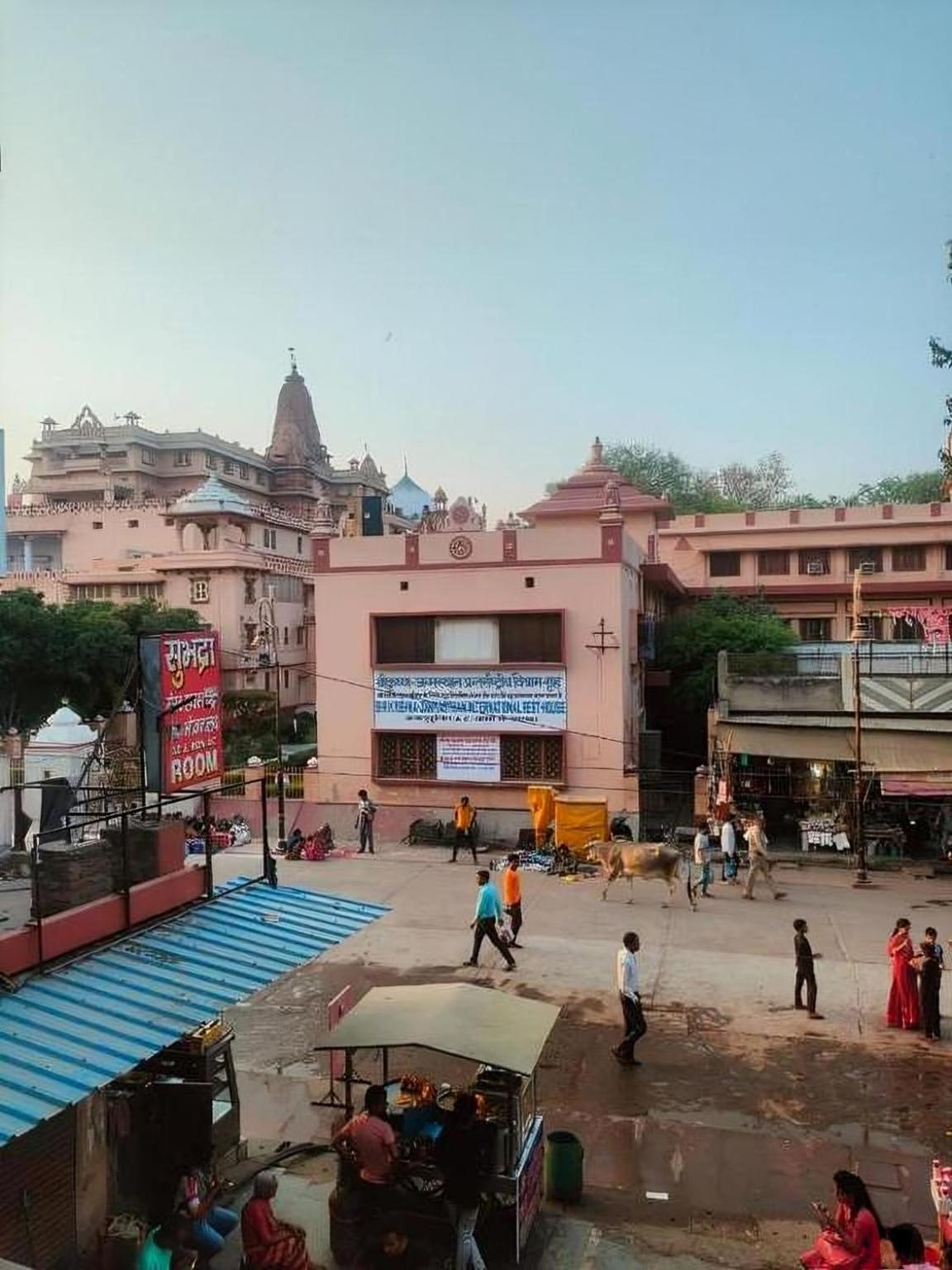 Subhadra Guest House Mathura Eksteriør bilde